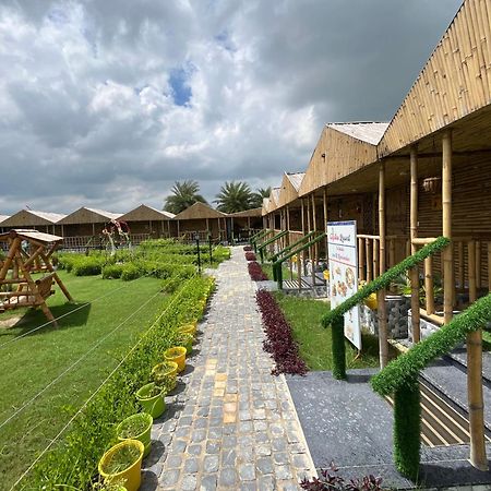 Gopika Resort Vrindavan Exterior photo