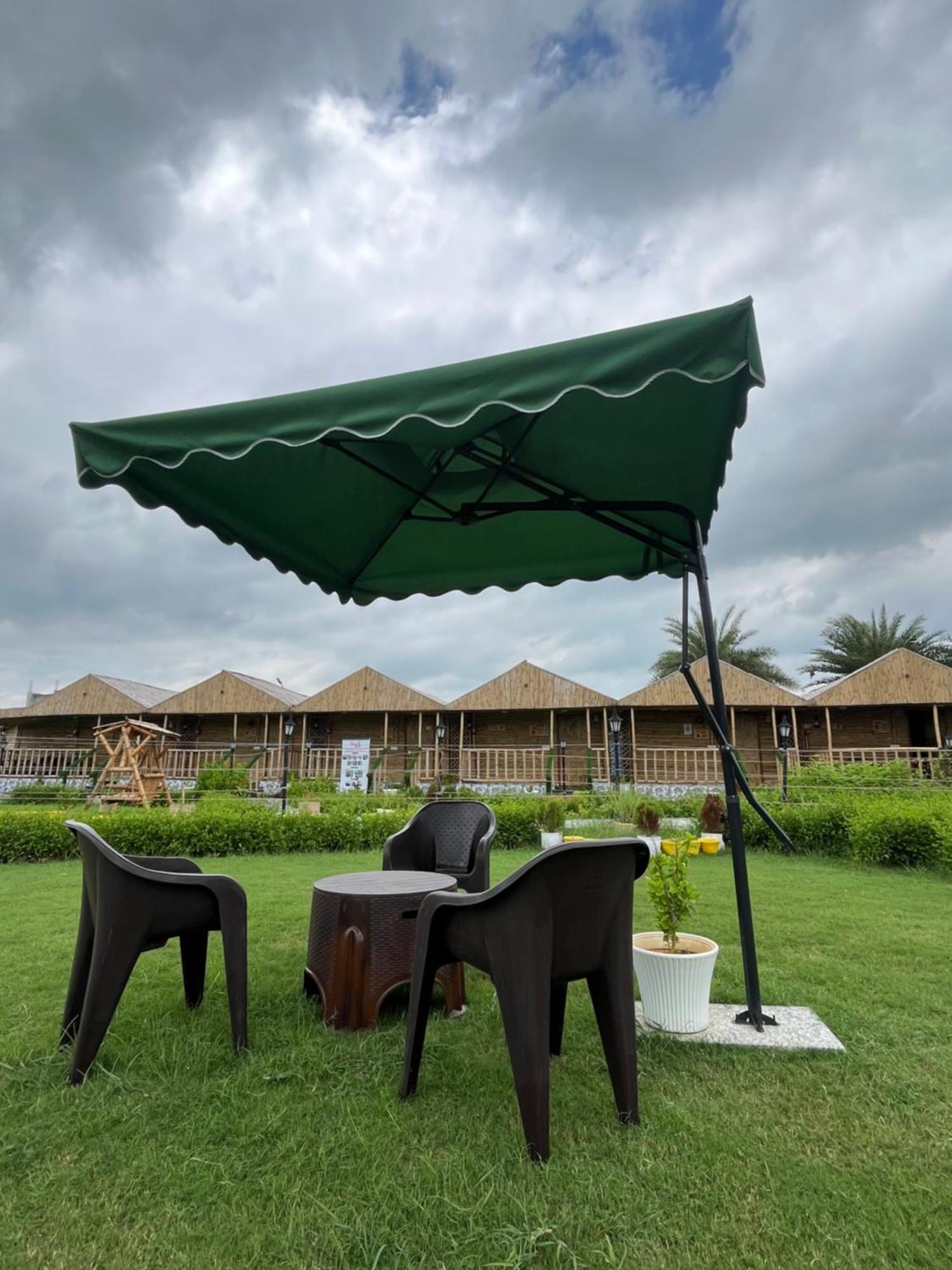 Gopika Resort Vrindavan Exterior photo